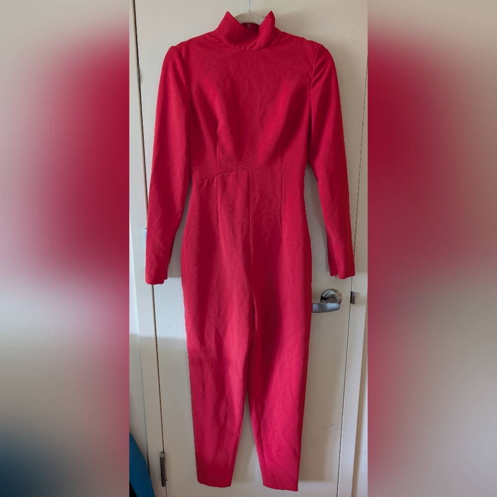 BCBGMAXAZRIA Rubicon Red Jumpsuit 0 XS Long Sleeve Cutout Detail Fitted Zip-up